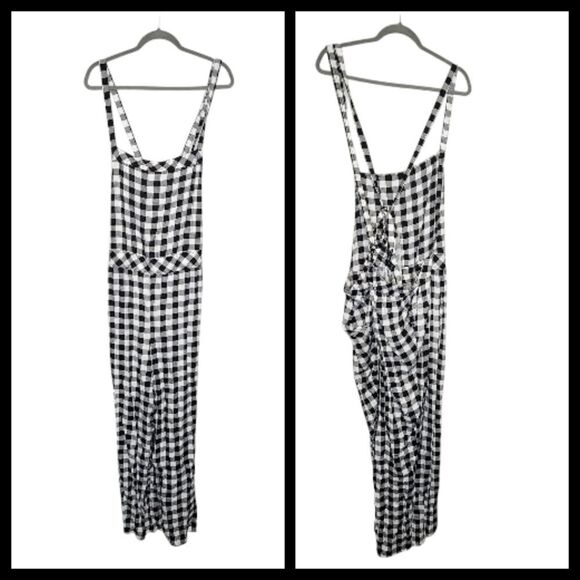 6X 30W Torrid Wide Leg Stretch Jumper Gingham Crepe Overalls Pull On Plussize Po - Picture 2 of 7